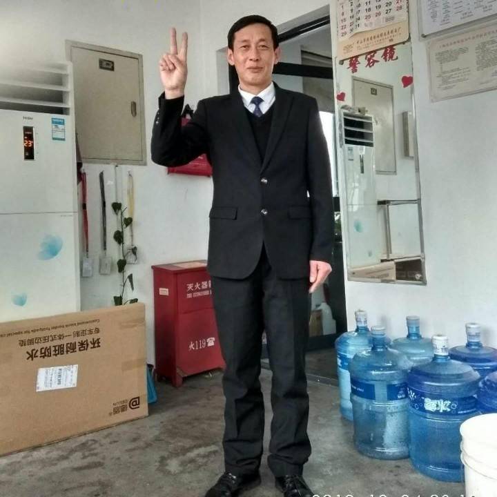 愤怒爱小土豆的照片
