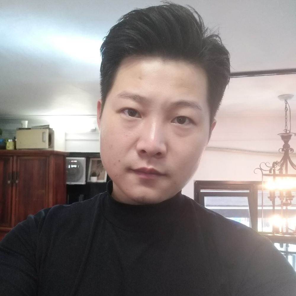 子夜拾贰的照片