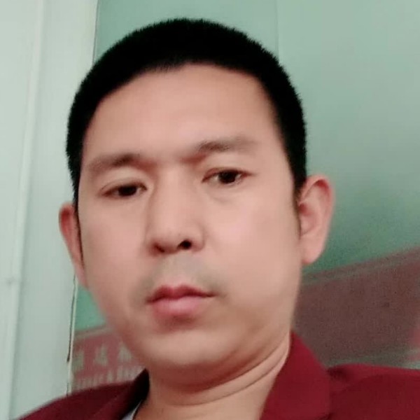 西安回首坦率的照片