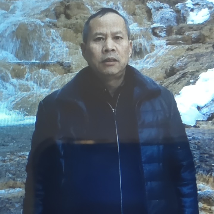 幻殇外向的照片