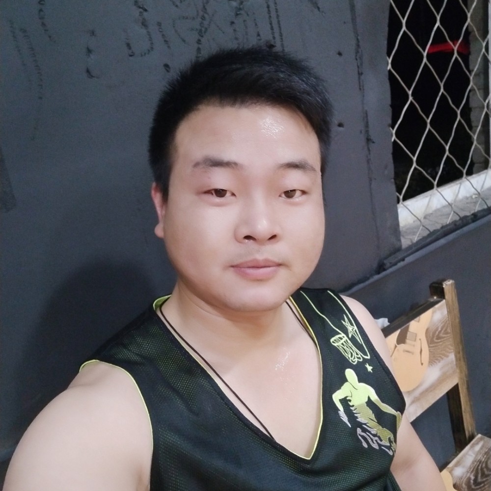 八灬九的照片