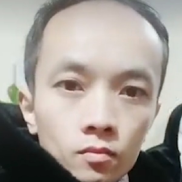 耀真的照片