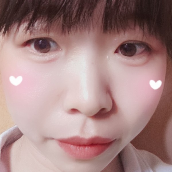 雪碧闻义气的照片
