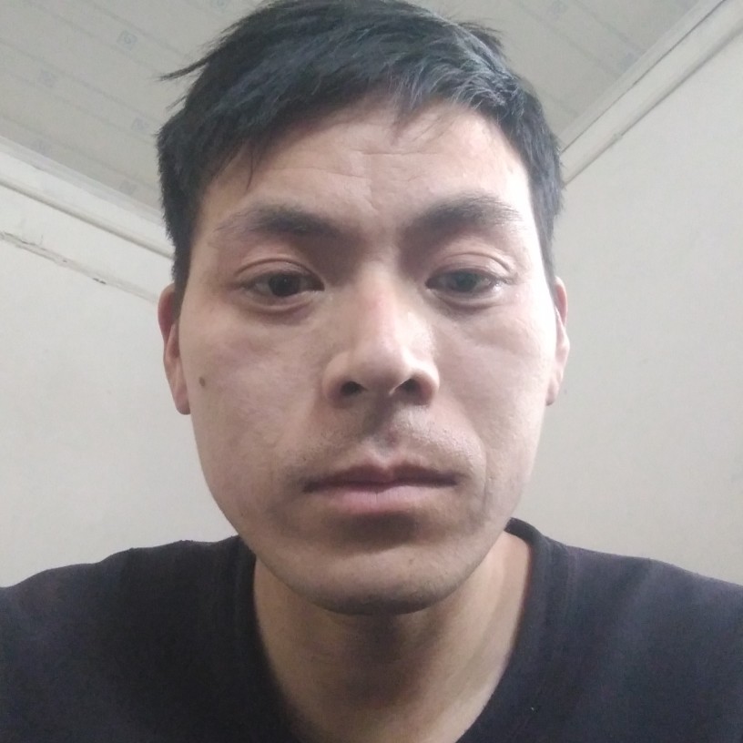 伶俐倾心唇彩的照片