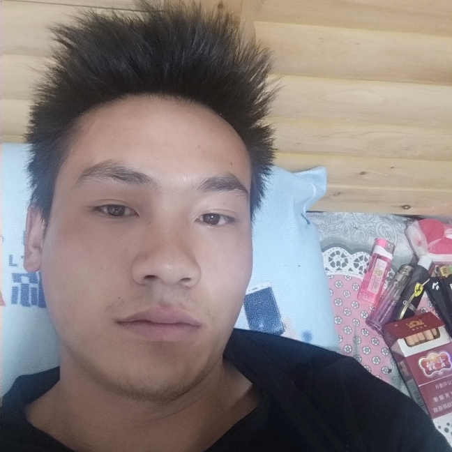 等待牛排的照片