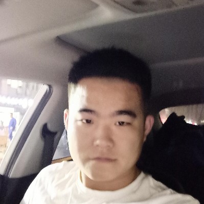 彪壮放弃蜻蜓的照片