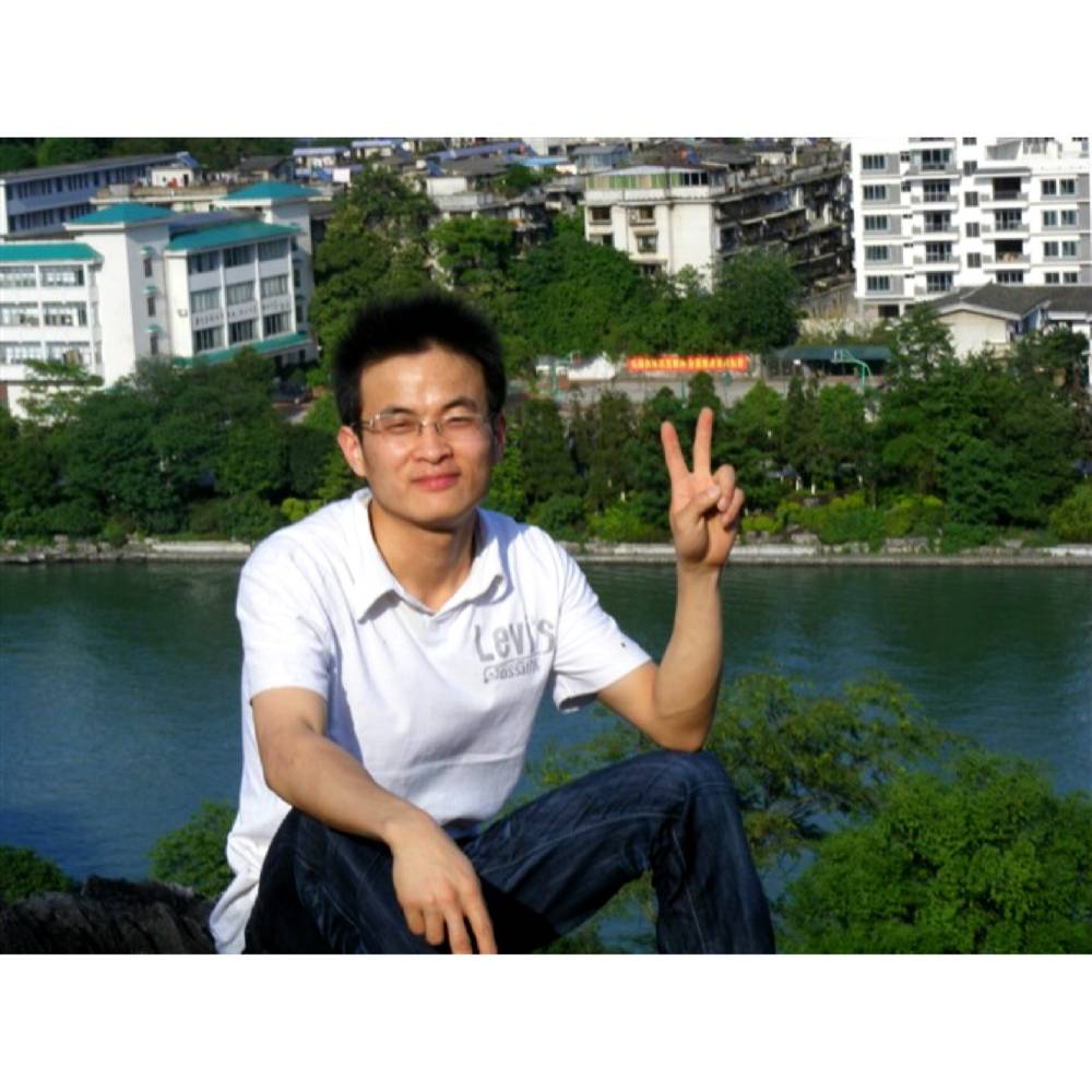 迷糊涂的照片