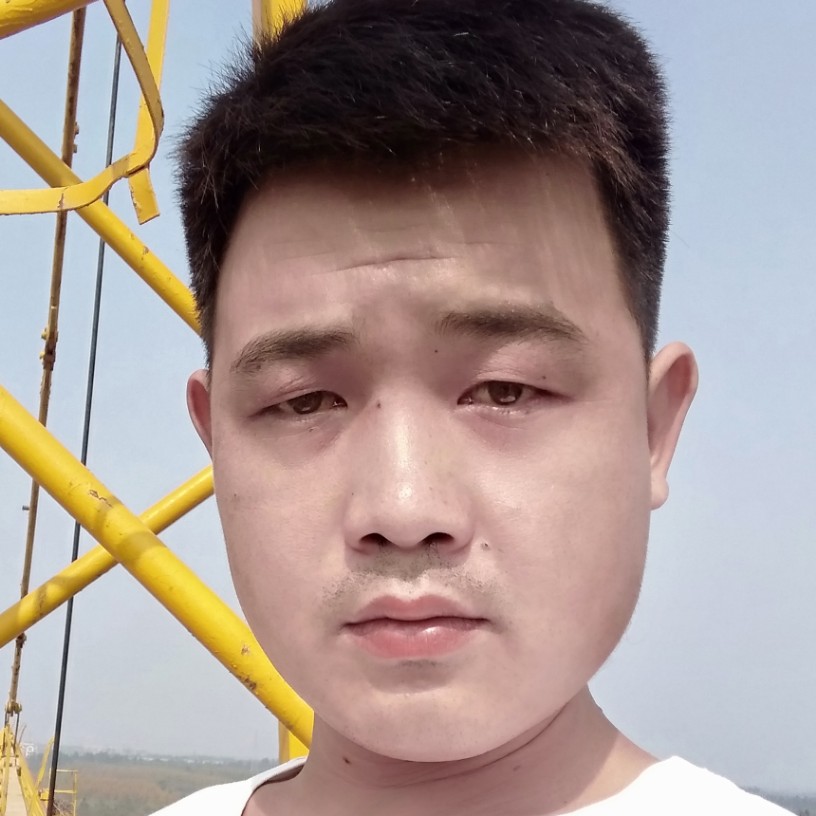 张录兴的照片