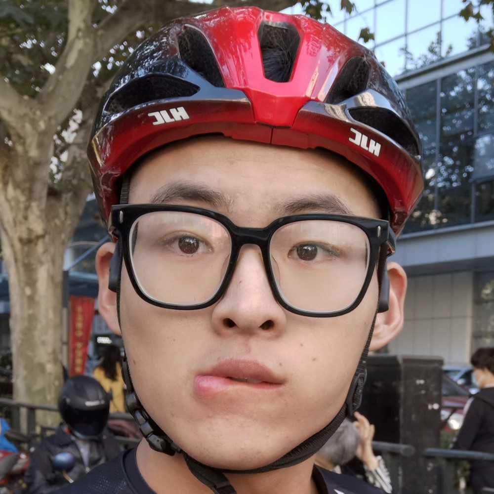 早晨深拥安静的照片