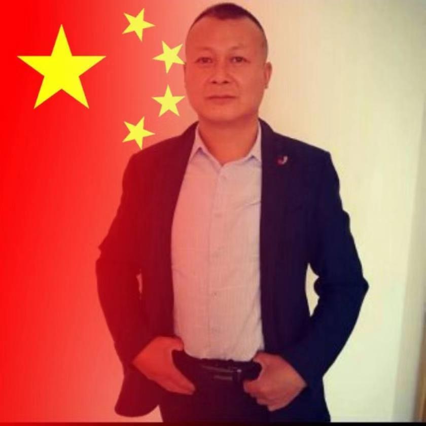 吾亮的照片