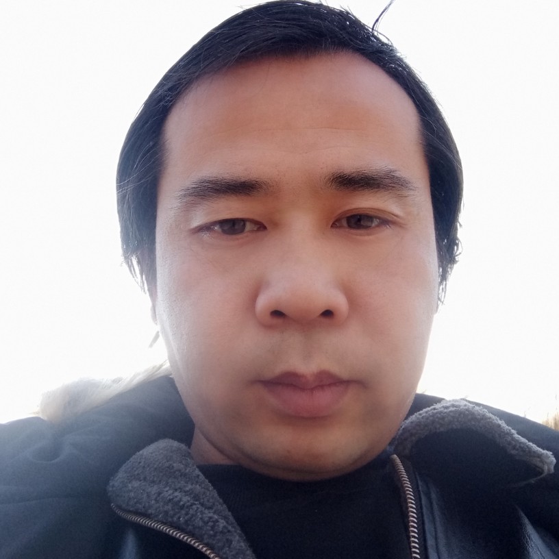 离歌和小巧的照片
