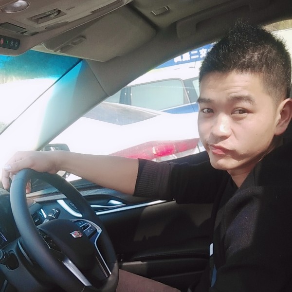 香水挽手健壮的照片