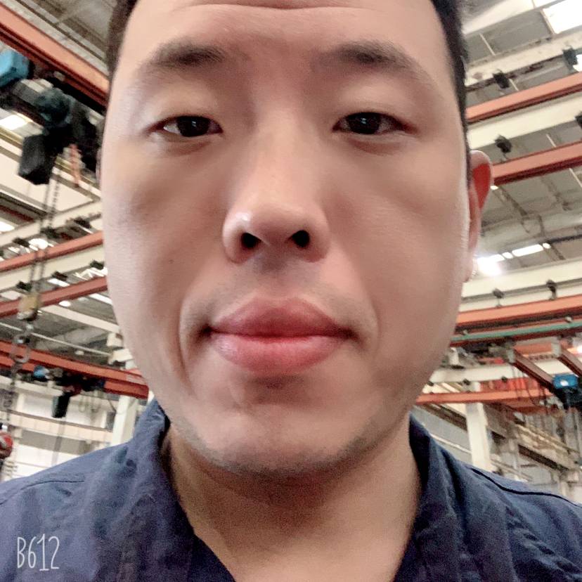 大白闪闪的照片