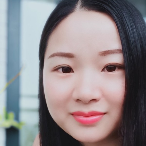 火星上美女的照片