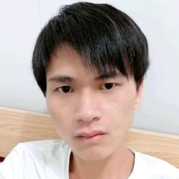 柔情似水的男人的照片