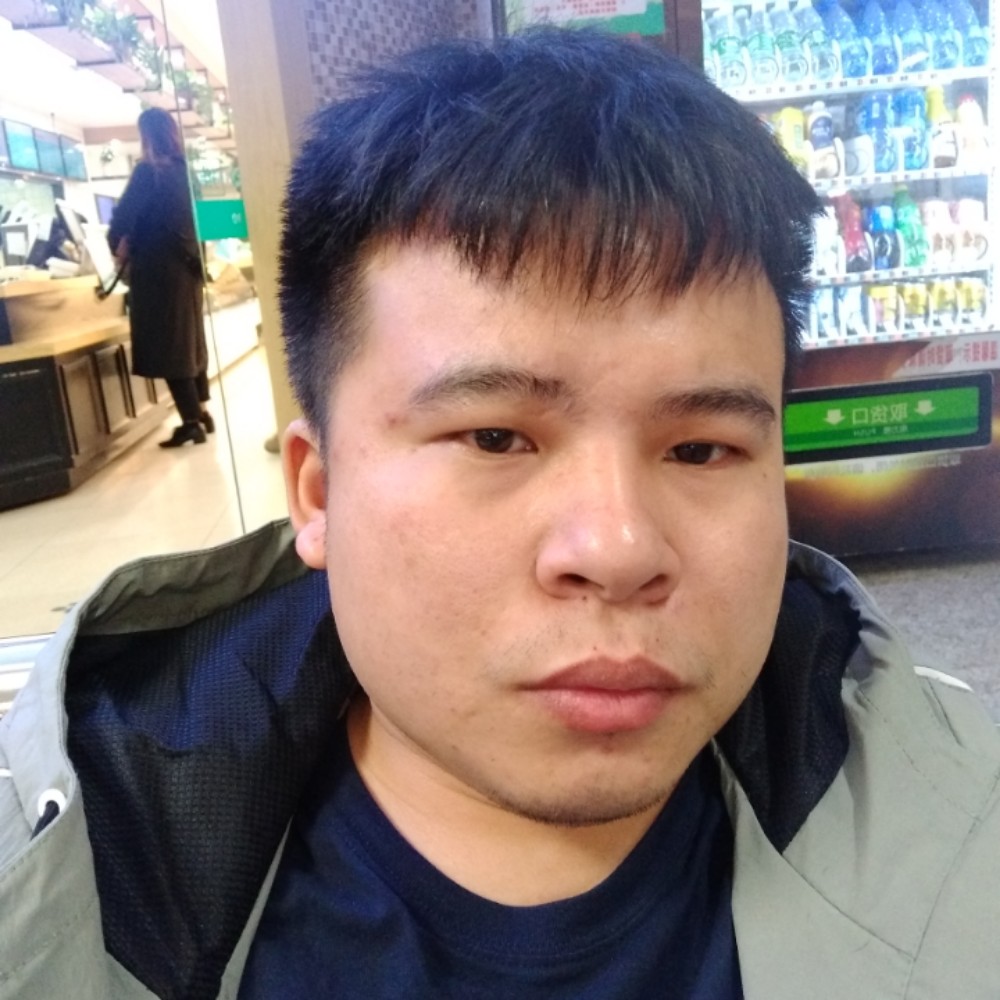 何也的照片