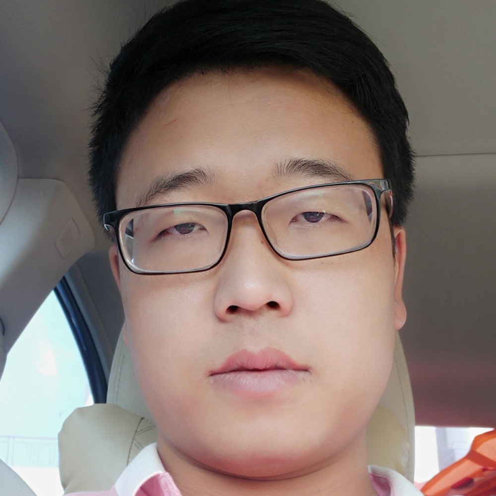 路旭的照片
