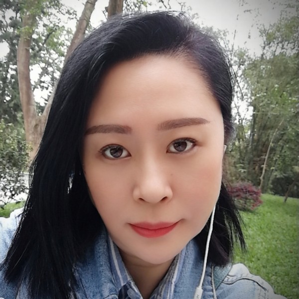 堃坤的照片