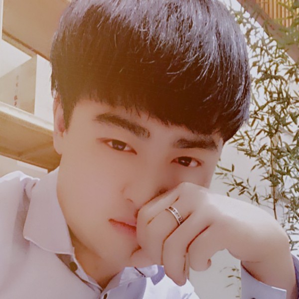 樊志舟的照片