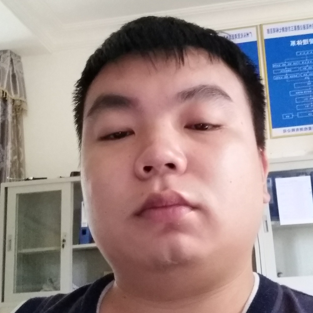 独自在海边的照片