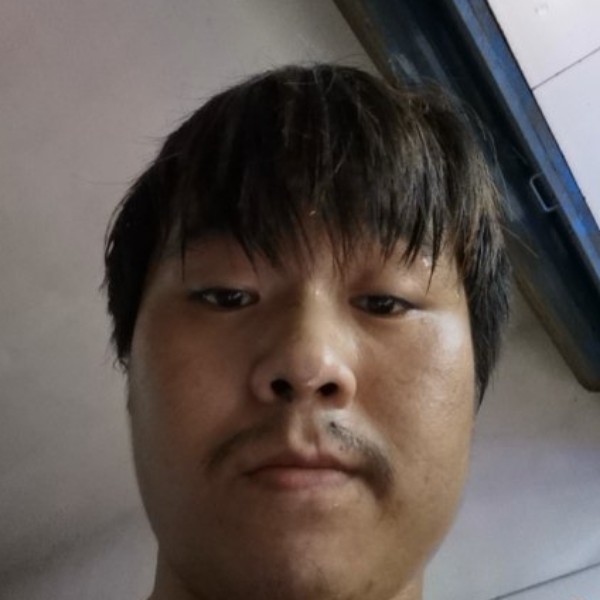 摸摸哦哦的照片