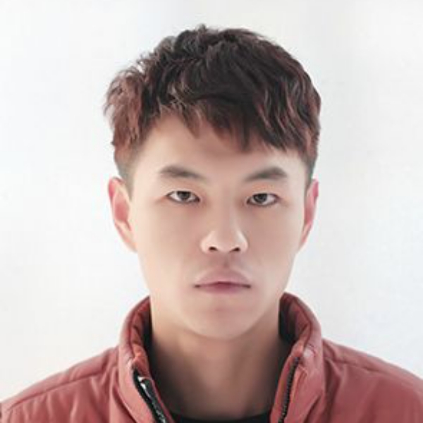 自觉纸鹤的照片