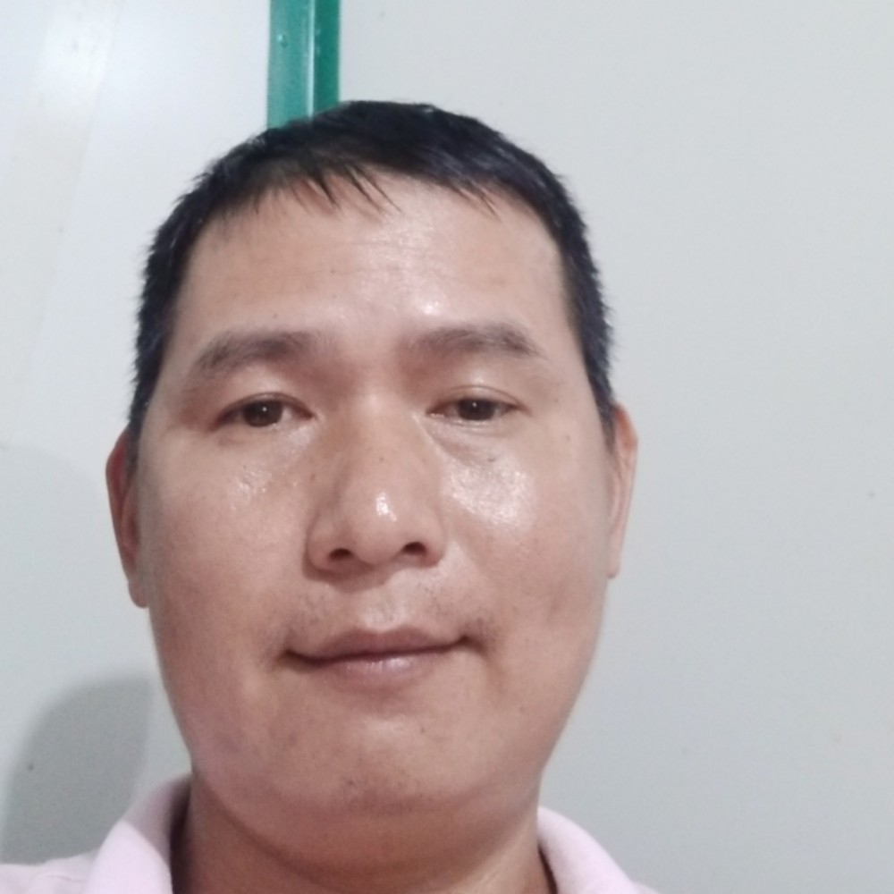 有魅力有小蝴蝶的照片