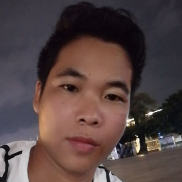 辉的秋天的照片