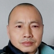 居家男将的照片