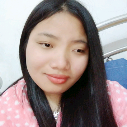 无奈少女的照片