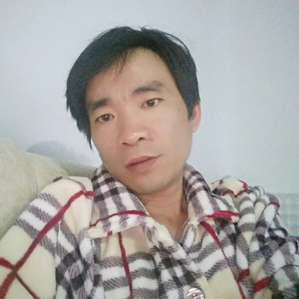别動情的照片