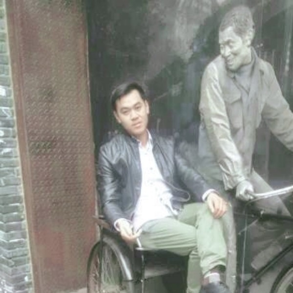 星月苦恋自由的照片