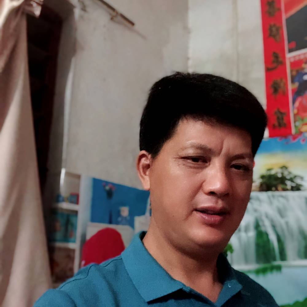 无辜打鸵鸟的照片