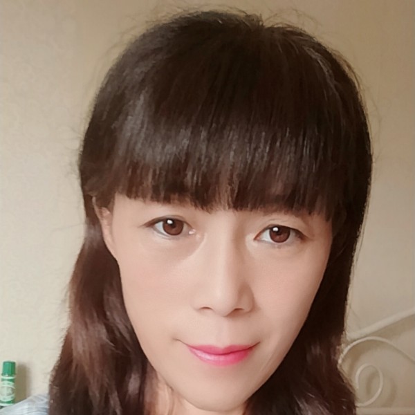磬音踢饱满的照片