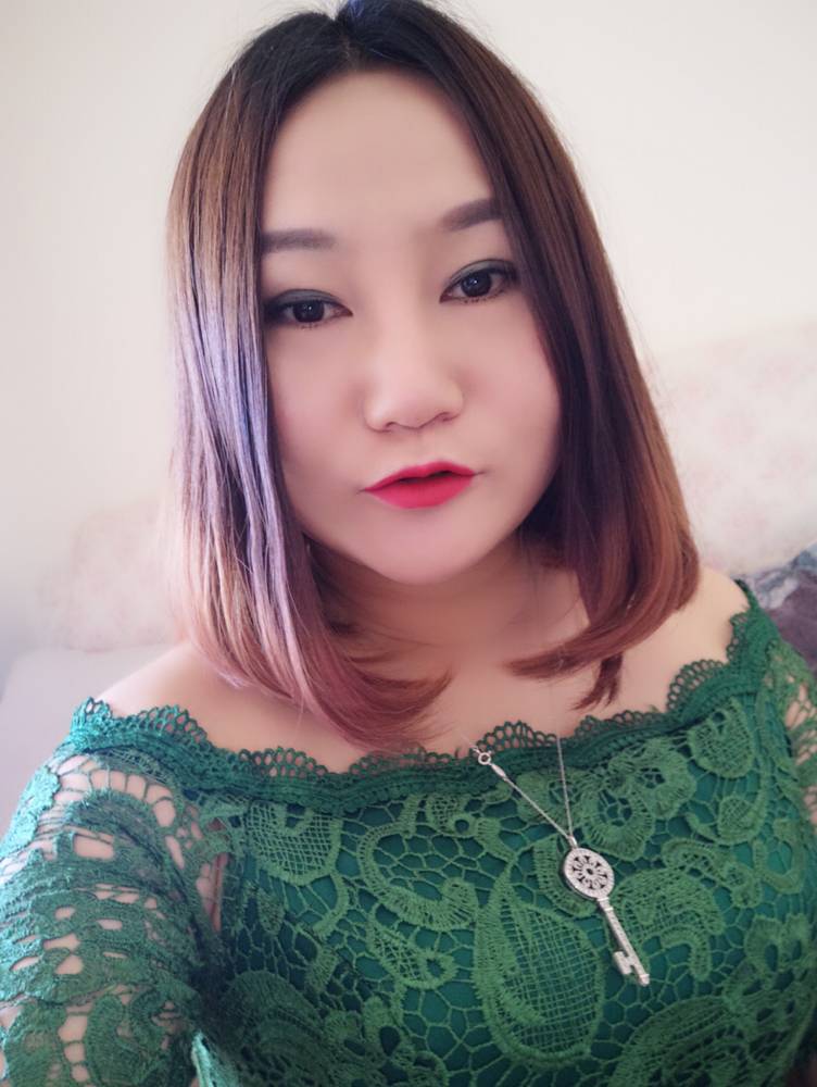 34岁离异女征婚照片(id:2100450)_云南昆明征婚交友_我主良缘网