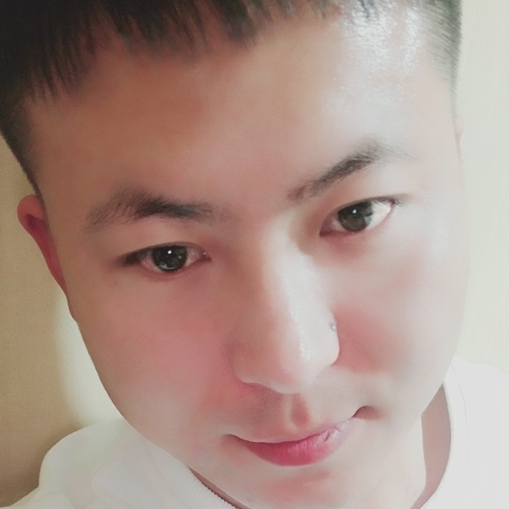 白云外向的照片