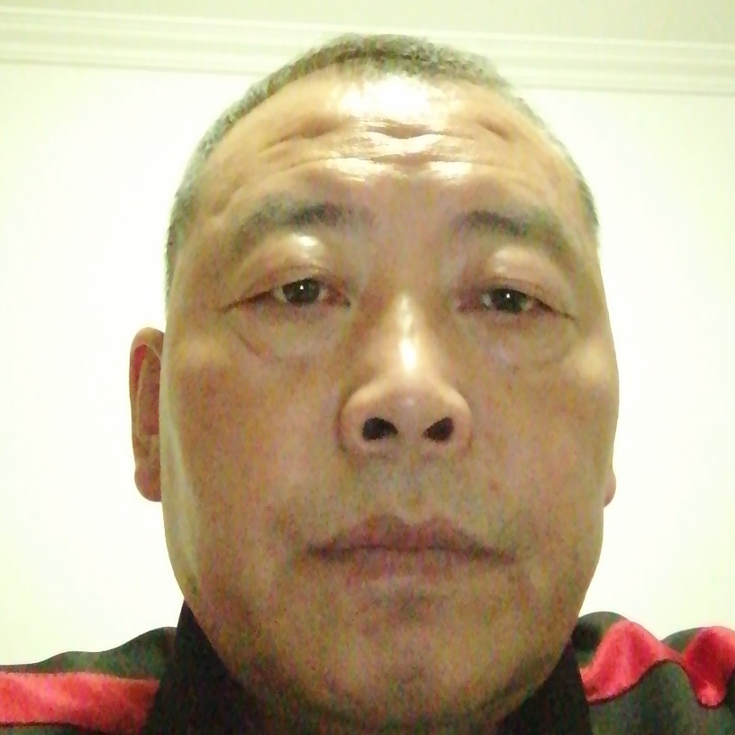 盛有内涵的金樽的照片