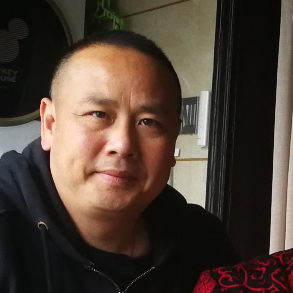 石头18的照片