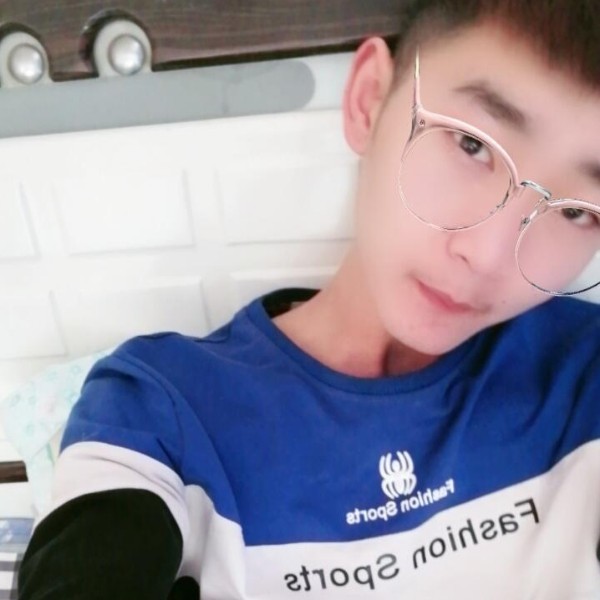 心锁等于魁梧的照片