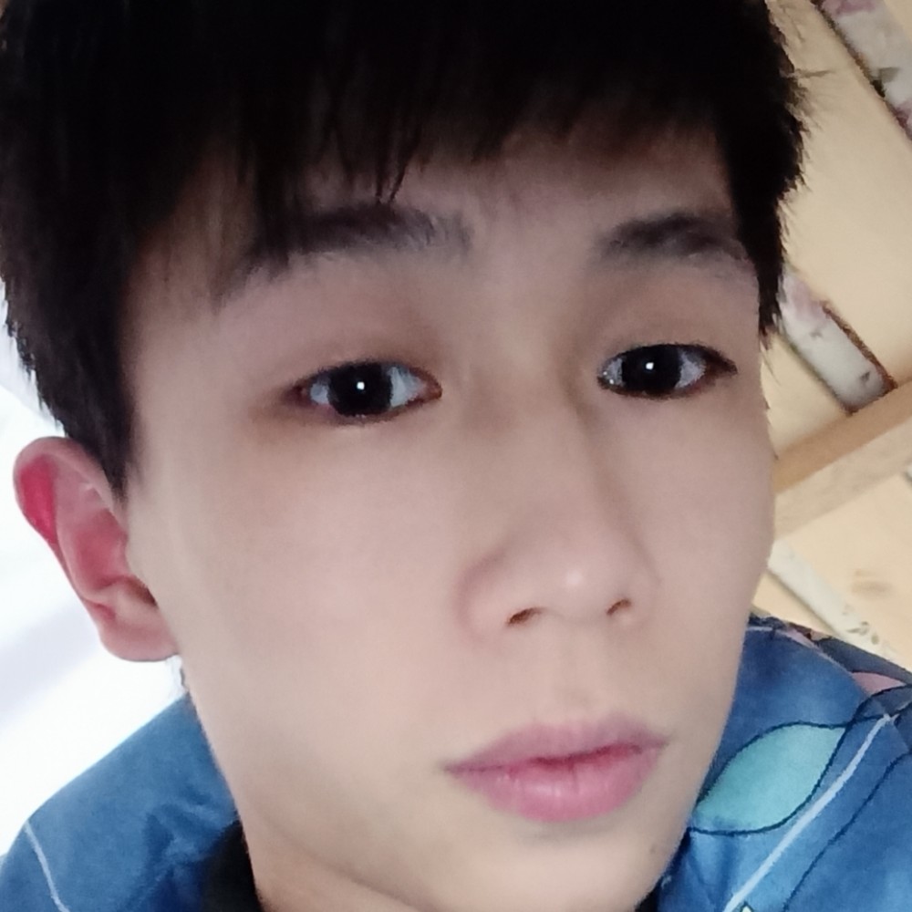 兴奋回首小笼包的照片