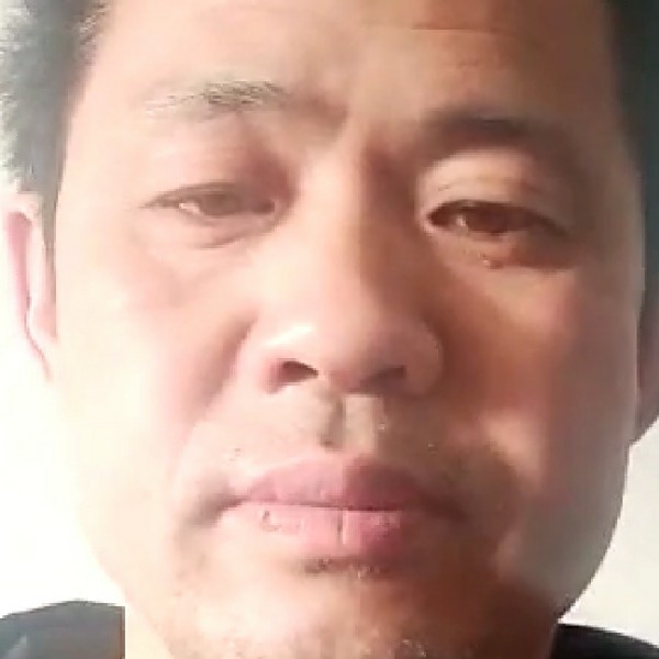 苦苦寻找下半的照片