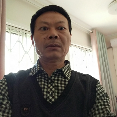 李小保的照片