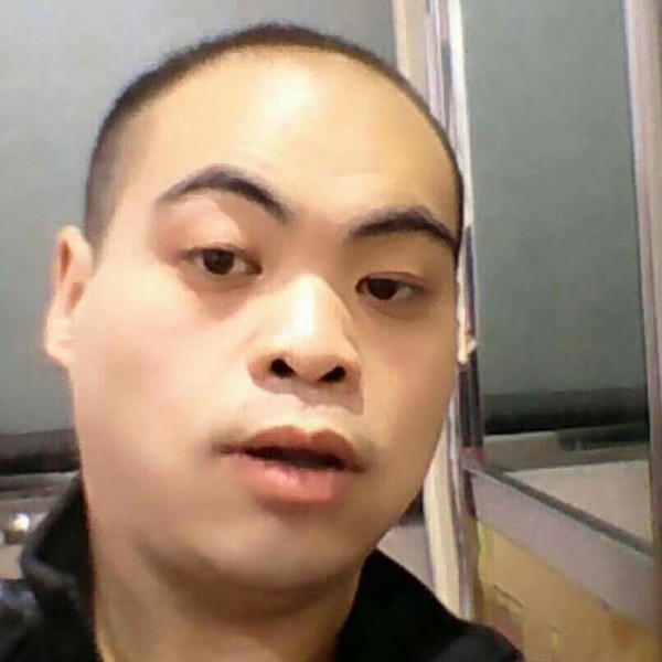 青琯多么英俊的照片