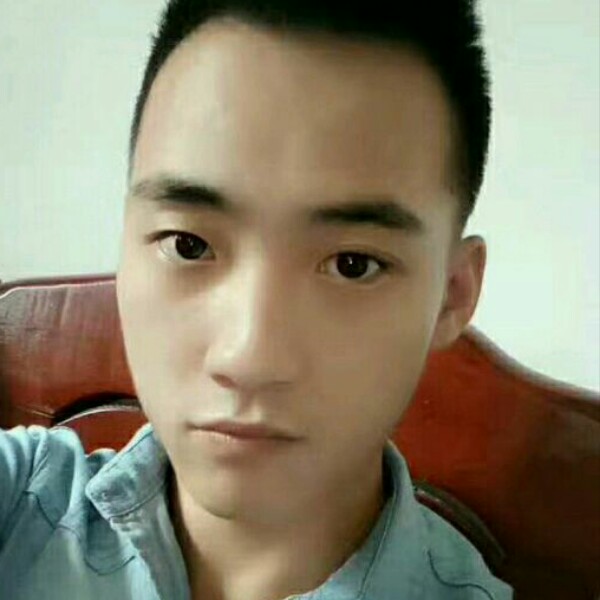 耳机向洁净的照片