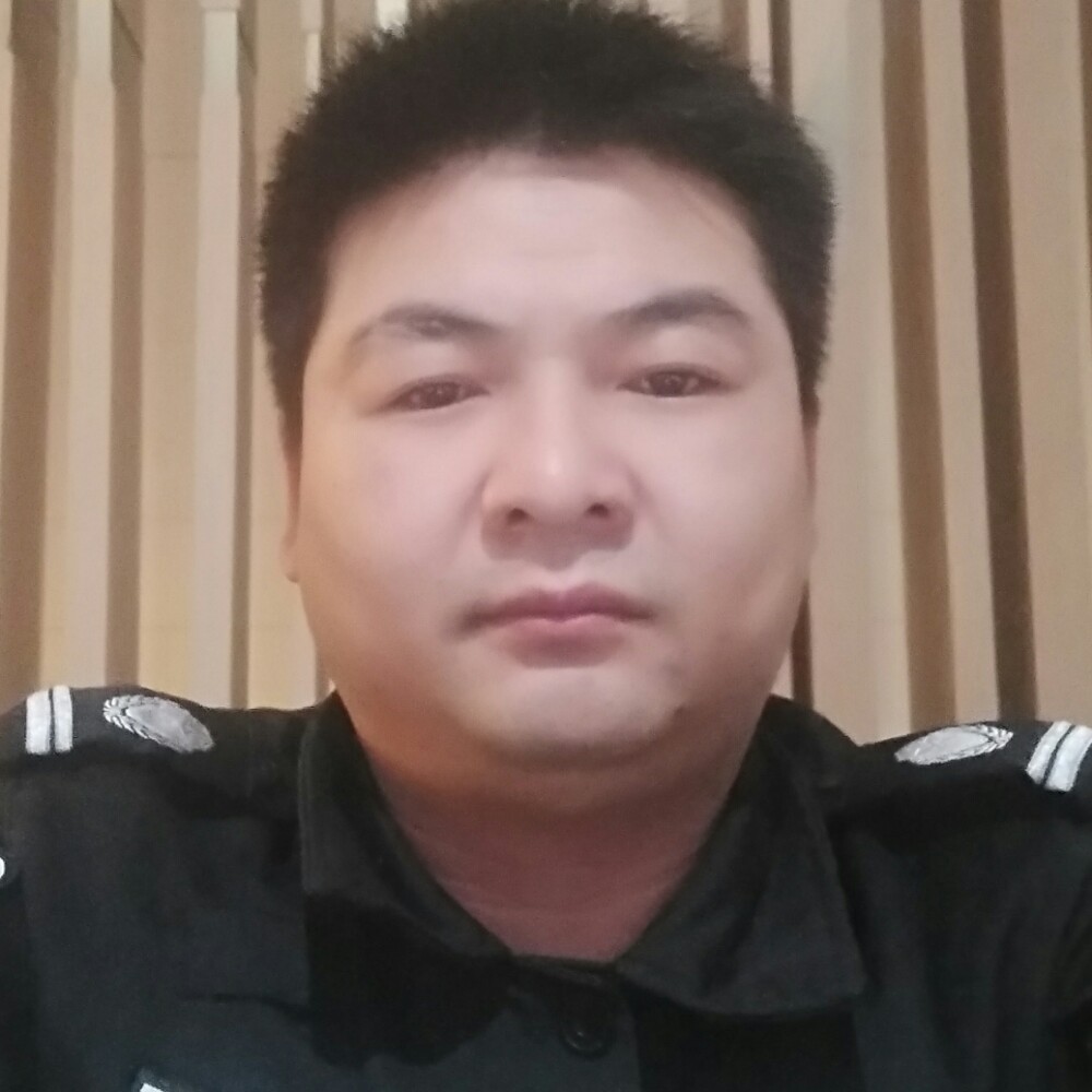 我们的大炮的照片