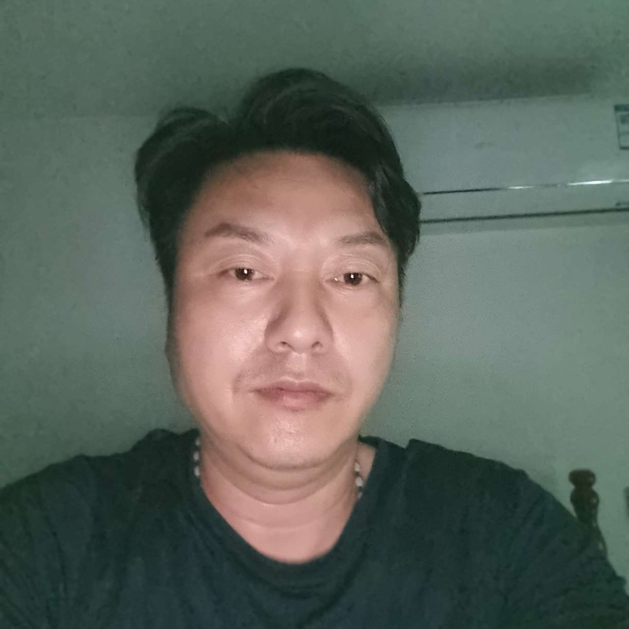 落霞深拥狂野的照片