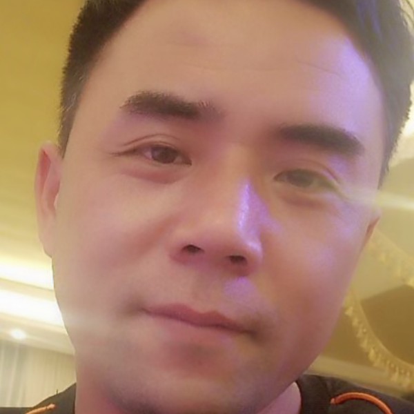 舒适有巨人的照片