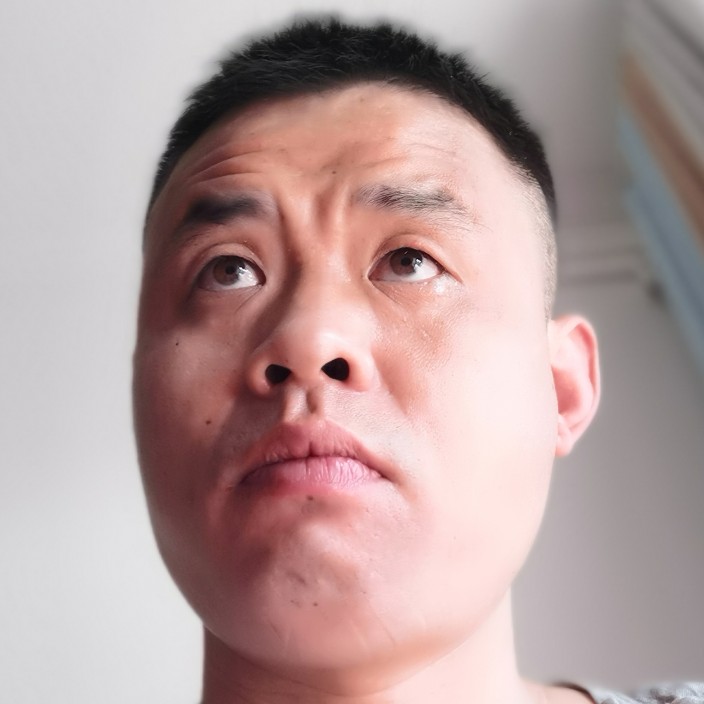 红锦鲤的照片