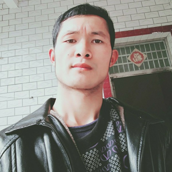 努力学乖的照片