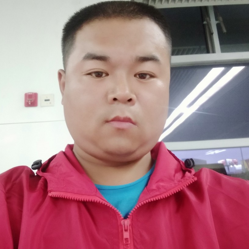 王春亮。的照片